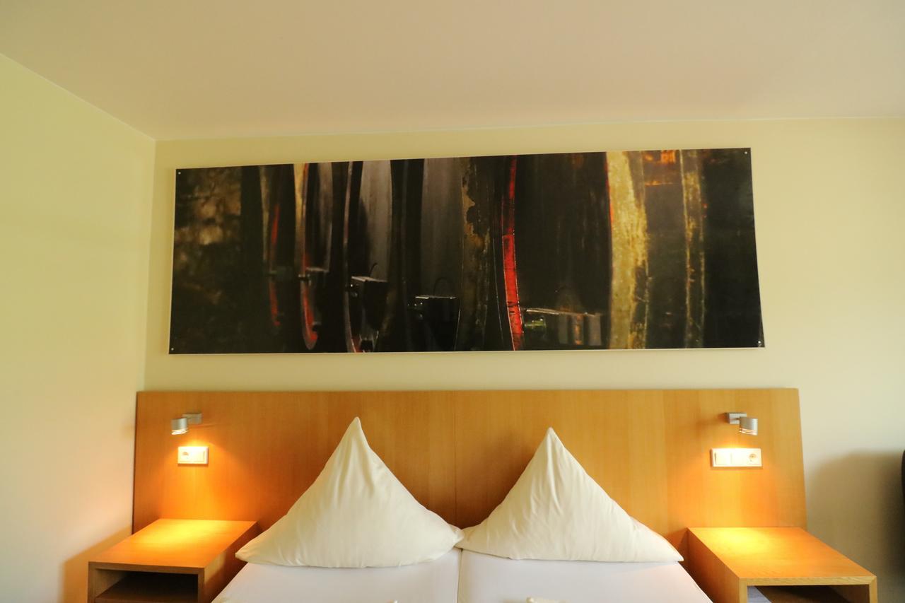 Christiana'S Wein & Art Hotel Bernkastel-Kues Ngoại thất bức ảnh