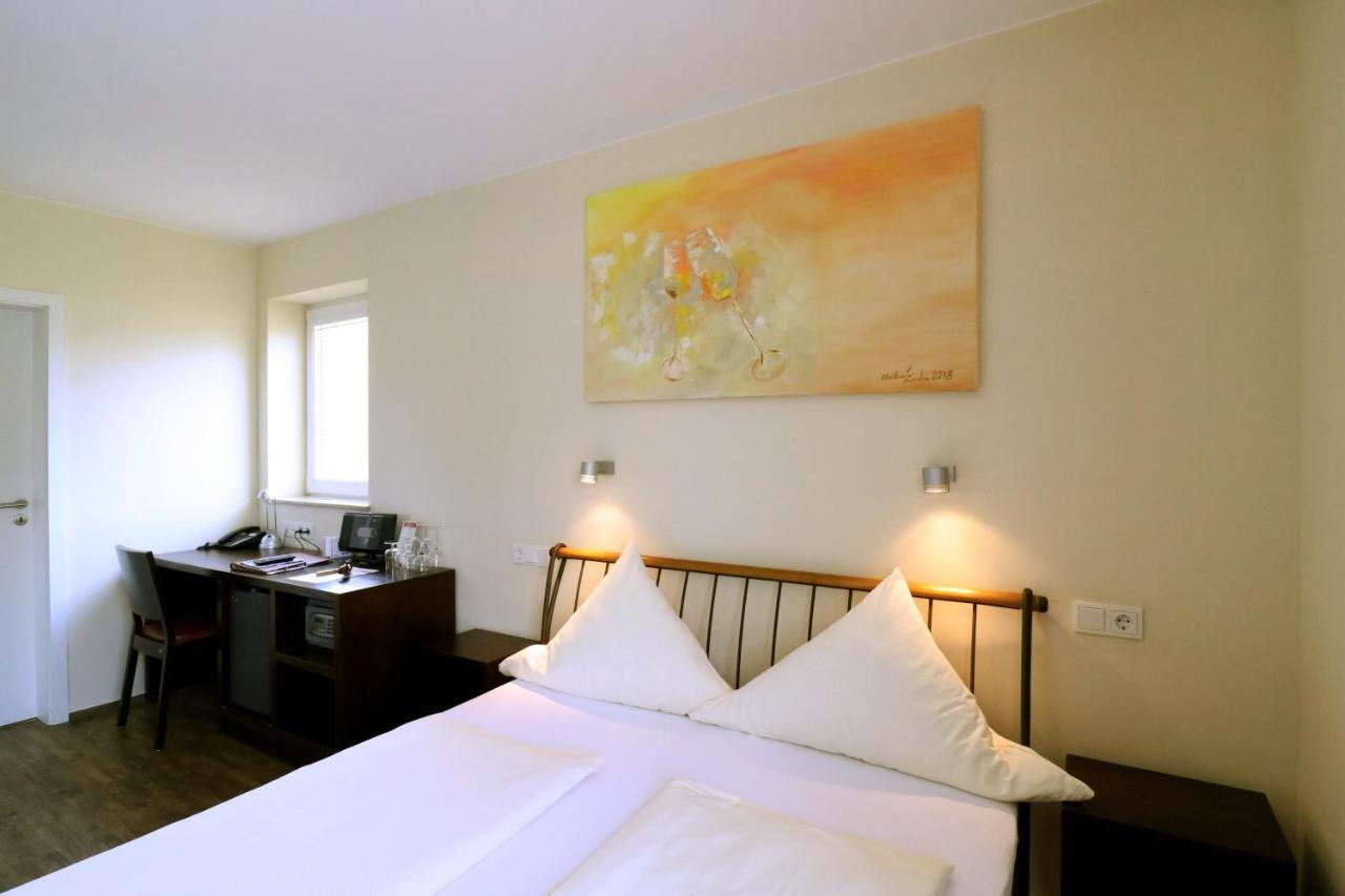 Christiana'S Wein & Art Hotel Bernkastel-Kues Ngoại thất bức ảnh